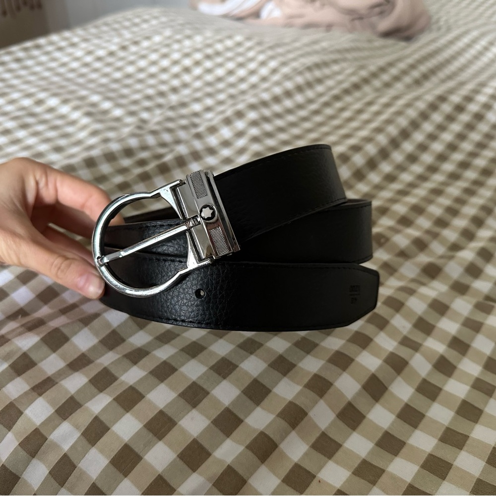 Salvatore Ferragamo Black Leather Belt with Silver Buckle